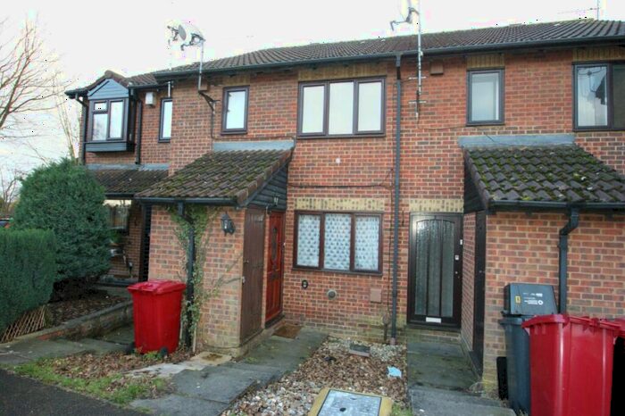 1 Bedroom Maisonette To Rent In Jellicoe Close, Cippenham, SL1