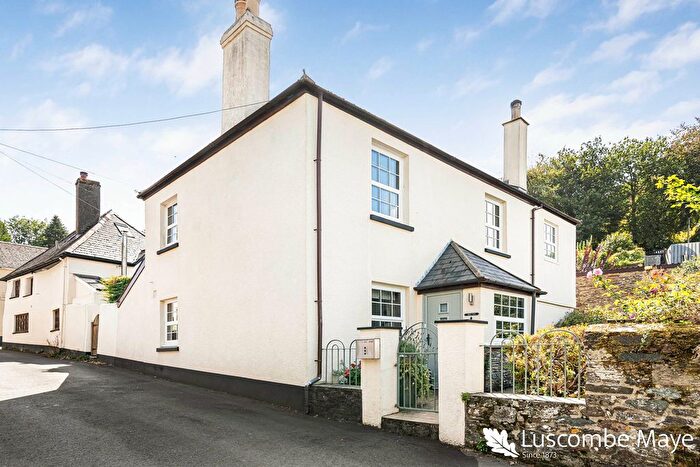 4 Bedroom Detached House For Sale In Cornworthy, Totnes, TQ9