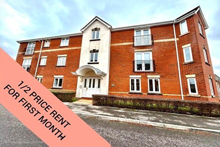 2 Bedroom Flat To Rent In Solomon Way, Poole, BH15