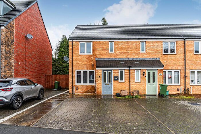 3 Bedroom End Of Terrace House For Sale In Ymyl Yr Afon, Hawthorn, CF37