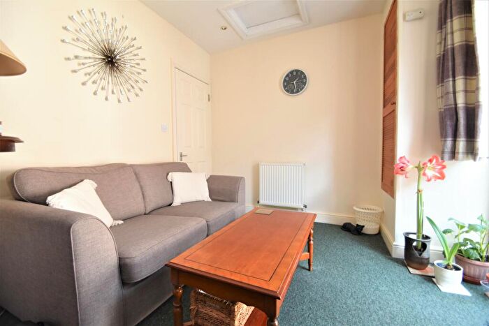 1 Bedroom Flat To Rent In Fawcett Road, Southsea, PO4