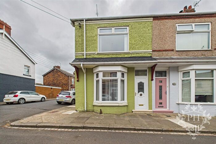 3 Bedroom End Of Terrace House For Sale In Albert Road, Eston, TS6
