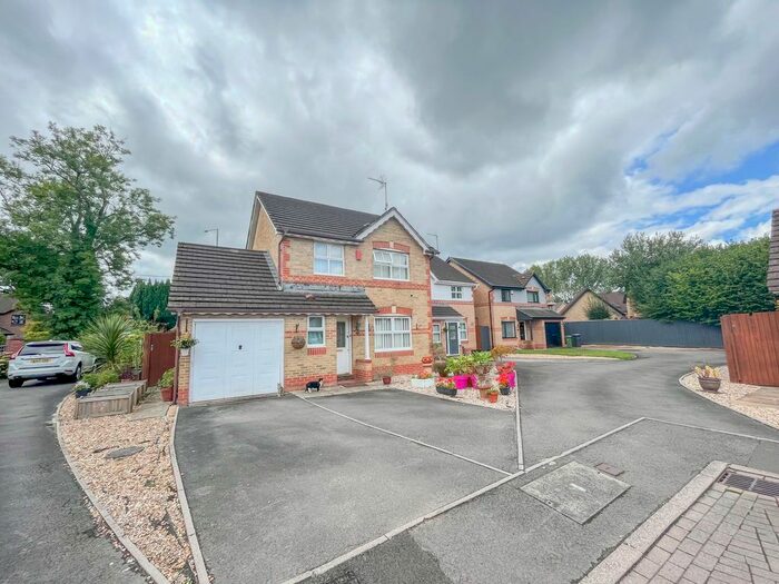 3 Bedroom Detached House For Sale In Stokes Court, Ponthir, NP18