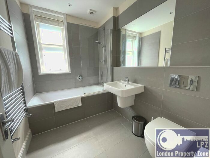 1 Bedroom Flat To Rent In Hamlet Gardens, Hammersmith, W6