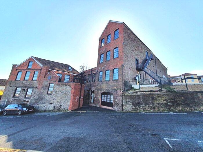 1 Bedroom Apartment To Rent In Church Road, Kingswood, Bristol, BS15