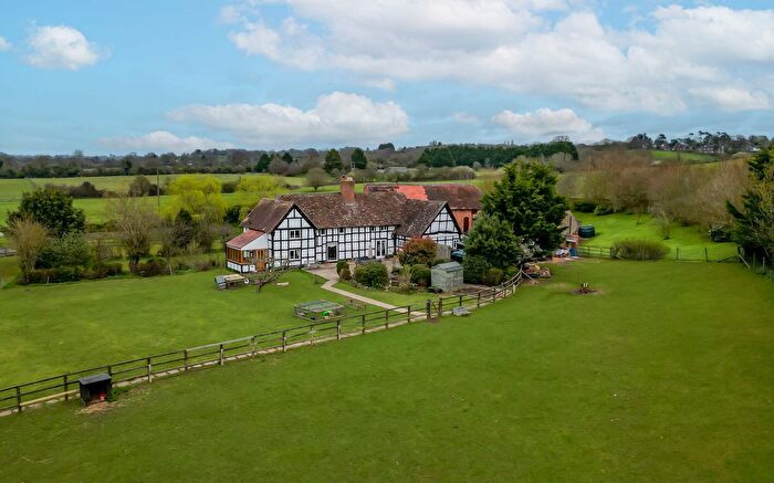 4 Bedroom Detached House For Sale In Astwood Lane, Astwood Bank, Redditch, B96