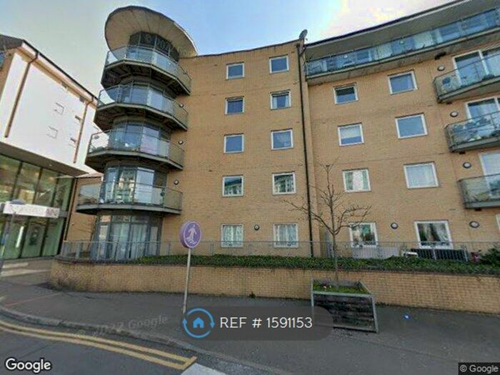 2 Bedroom Flat To Rent In Berberis House, Feltham, TW13