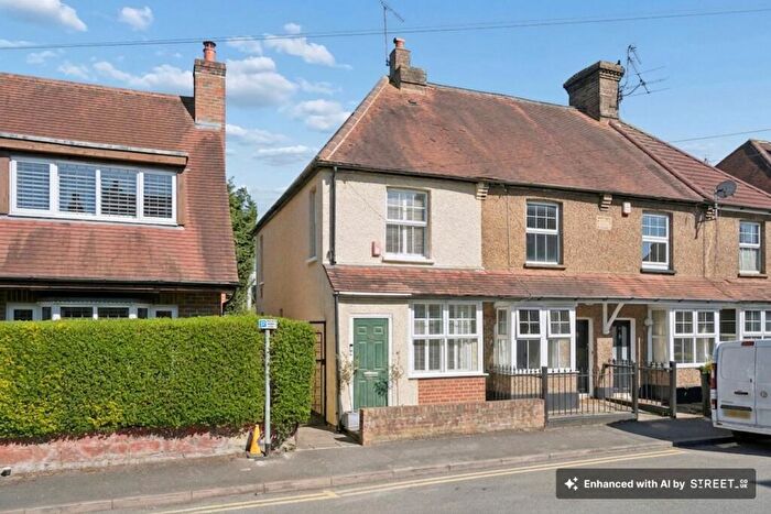 2 Bedroom Terraced House For Sale In Horseshoe Crescent, Beaconsfield, HP9