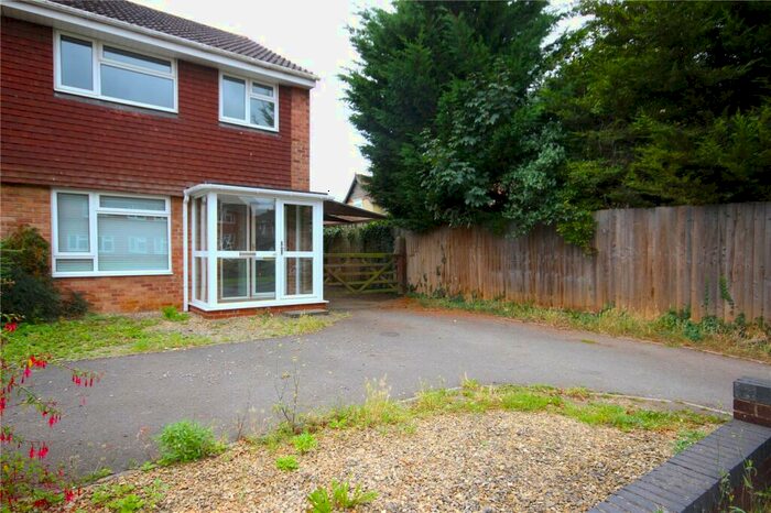 3 Bedroom Semi-Detached House To Rent In California Road, Longwell Green, Bristol, BS30