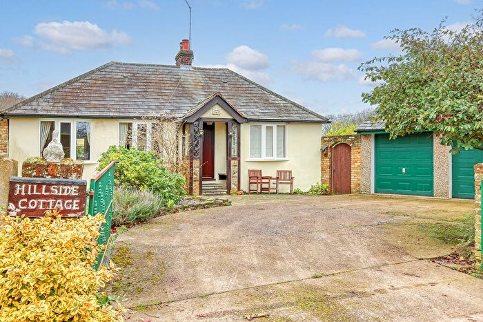 2 Bedroom Bungalow For Sale In Foxborough Chase, Stock, CM4
