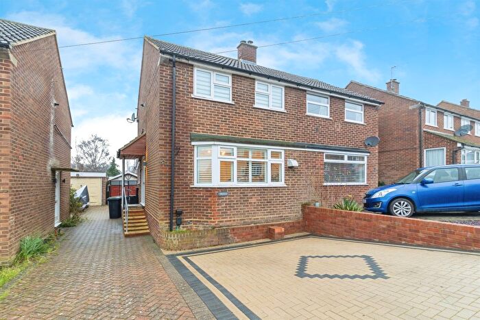 2 Bedroom Semi Detached House For Sale In Townfield Road, Flitwick, Bedford, MK45