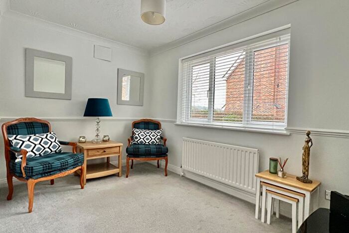4 Bedroom Detached House For Sale In St Ives, BH24