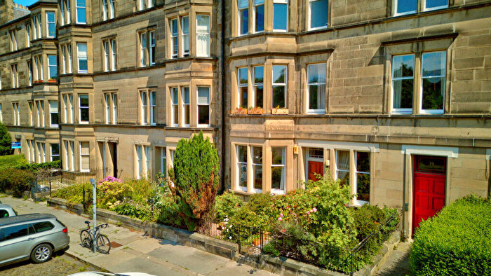 2 Bedroom Flat For Sale In Lauderdale Street, Edinburgh, EH9