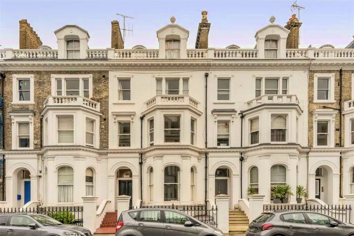 2 Bedroom Flat To Rent In Coleherne Road, South Kensington, SW10