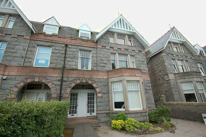 2 Bedroom Flat To Rent In Queens Road, West End, Aberdeen, AB15
