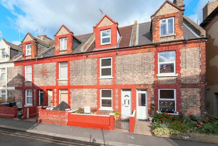 4 Bedroom Terraced House To Rent In Maison Dieu Place, Dover CT16