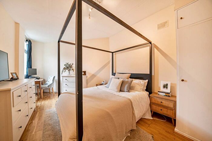 1 Bedroom Flat To Rent In Filmer Road, Fulham, London, SW6