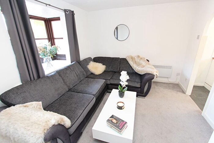 1 Bedroom Flat For Sale In Prudhoe Court, Osbourne Road, Dartford, DA2