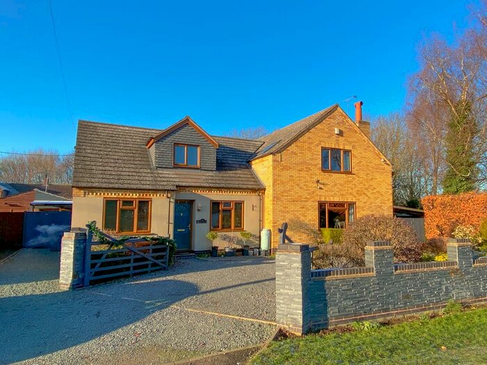 5 Bedroom Detached House For Sale In Elkington Road, Yelvertoft, NN6