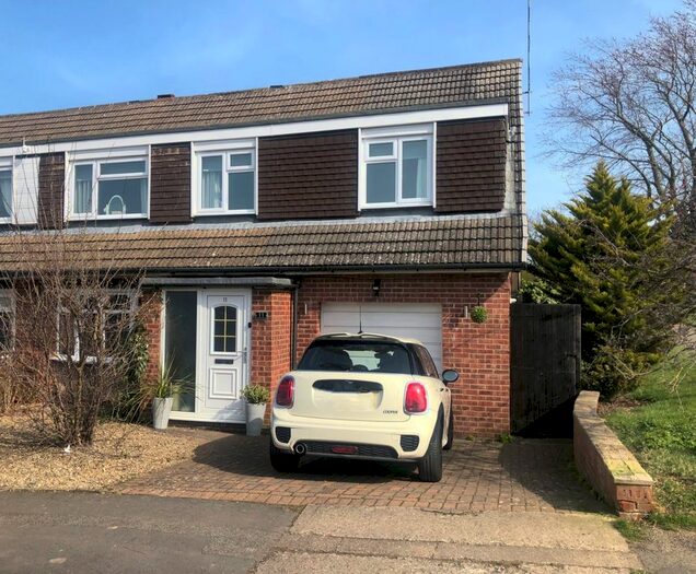 4 Bedroom Semi-Detached House For Sale In Silverton Road, Guisborough, North Yorkshire, TS14