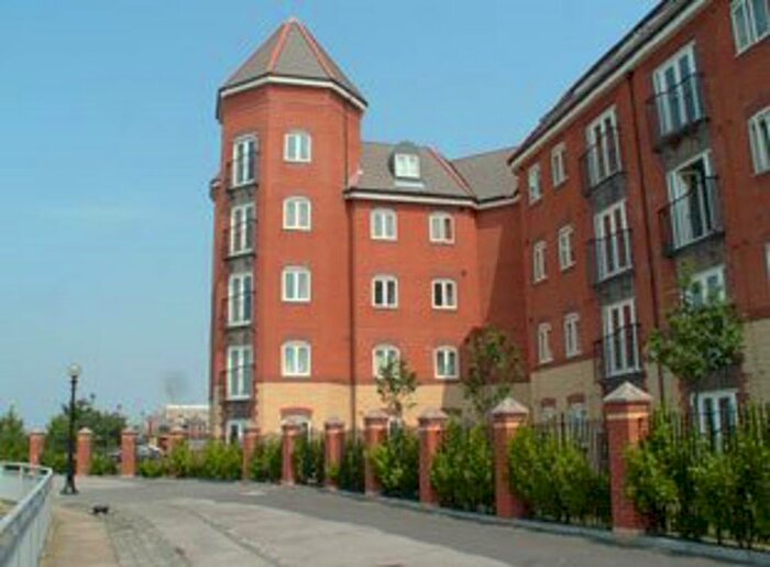 2 Bedroom Flat To Rent In Quebec Quay, Liverpool, L3