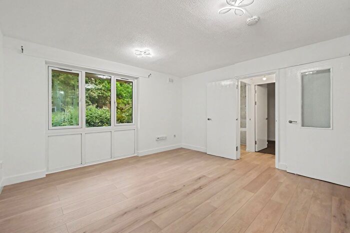 1 Bedroom Flat To Rent In Bredgar Road, London, N19