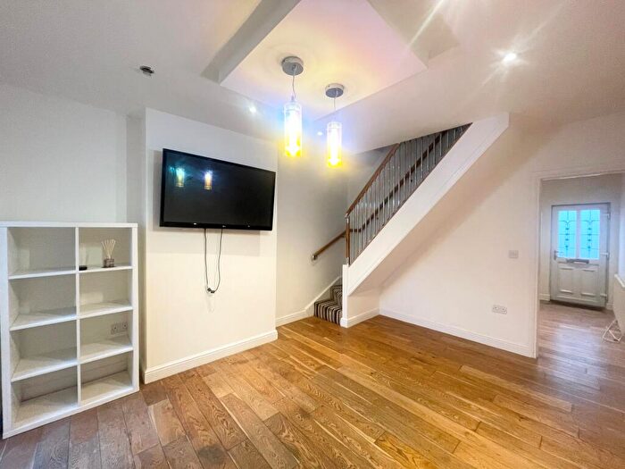 2 Bedroom House To Rent In Rugby Road, Cubbington, Leamington Spa, CV32