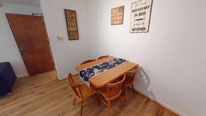 5 Bedroom Flat To Rent In Flat B, A Colville Street, NG1