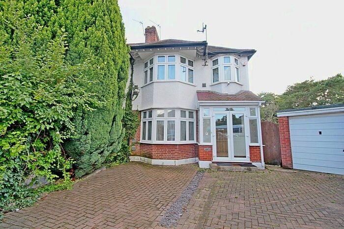 3 Bedroom Semi-Detached House To Rent In Sutton Dene, Hounslow, Hounslow, Middlesex, TW3
