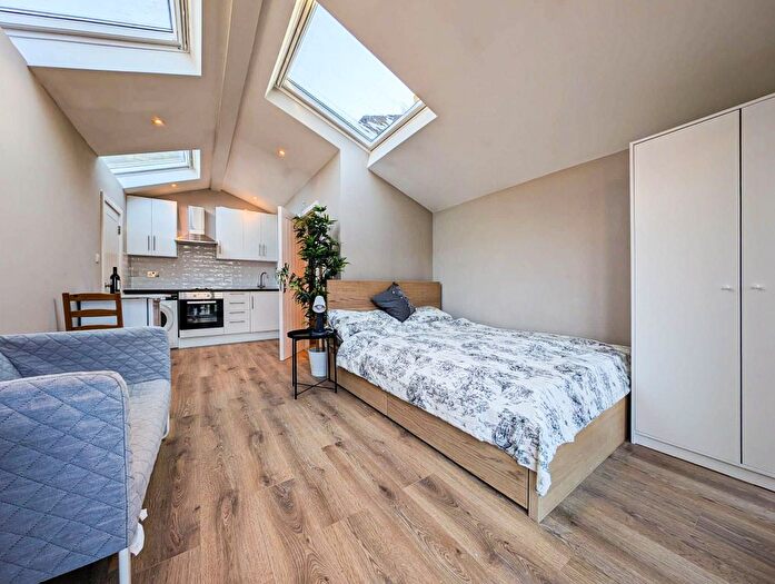 Studio To Rent In Studio, Durnsford Road, London, SW19