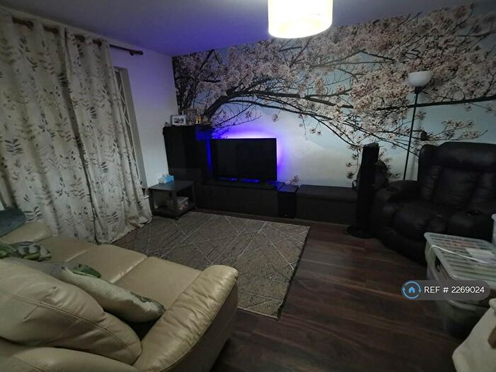 3 Bedroom End Of Terrace House To Rent In Hurrell Drive, Harrow, HA2
