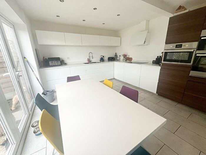 5 Bedroom Detached House For Sale In Monmouth Way, Llantwit Major, The Vale Of Glamorgan, CF61
