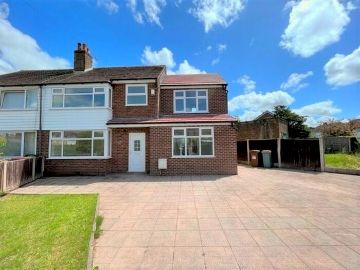 4 Bedroom Semi-Detached House To Rent In Hurstway, Fulwood, PR2