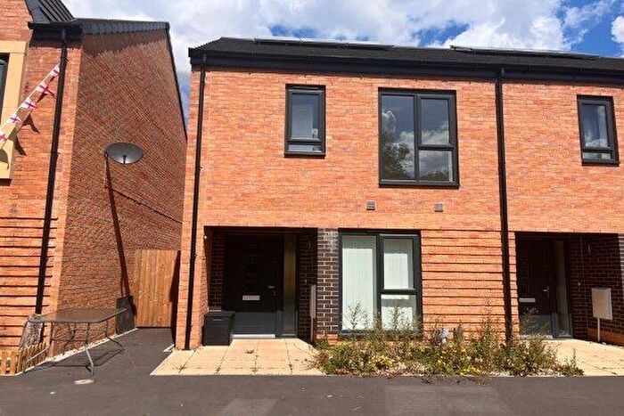 2 Bedroom Property To Rent In Medina Close, Warrington, WA3