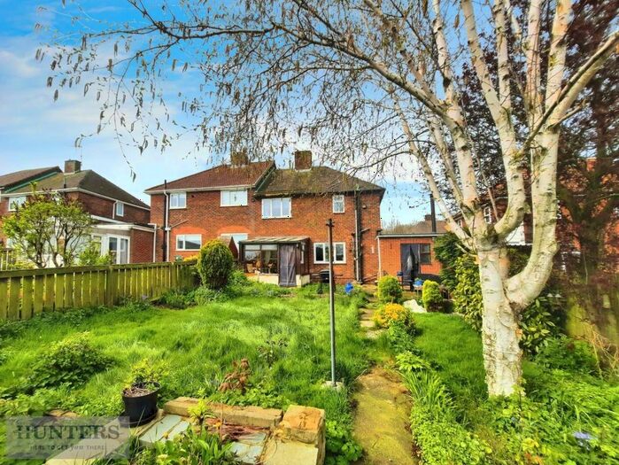 3 Bedroom Semi-Detached House To Rent In Webb Square, Horden, Peterlee, SR8