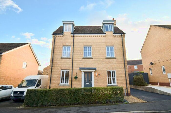 3 Bedroom Property To Rent In Brad Street, Northampton NN3