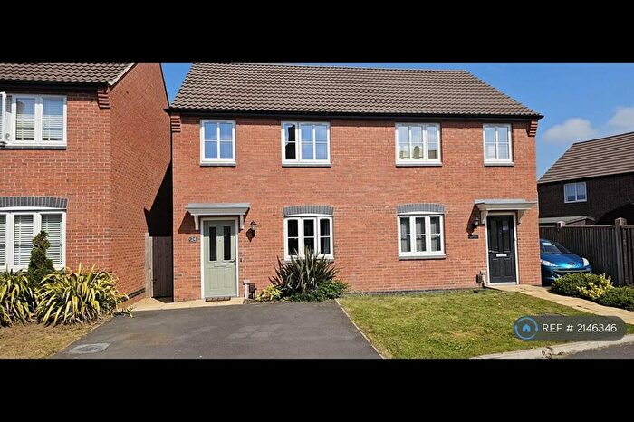 3 Bedroom Semi-Detached House To Rent In Ludlow Gardens, Grantham, NG31