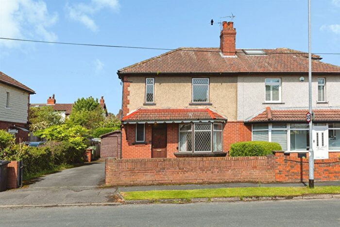 3 Bedroom Semi Detached House For Sale In Austhorpe Drive, Leeds, LS15