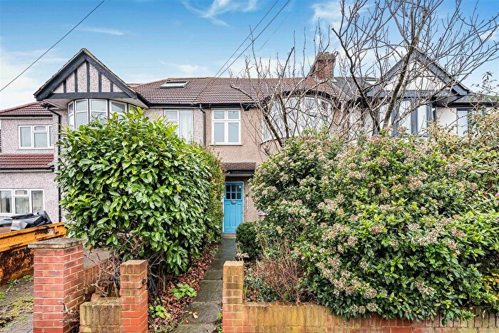 3 Bedroom Terraced House For Sale In Twickenham Gardens, Greenford, UB6