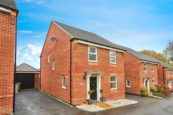 4 Bedroom Detached House For Sale In Polecat Rise, Newport, Isle Of Wight, PO30