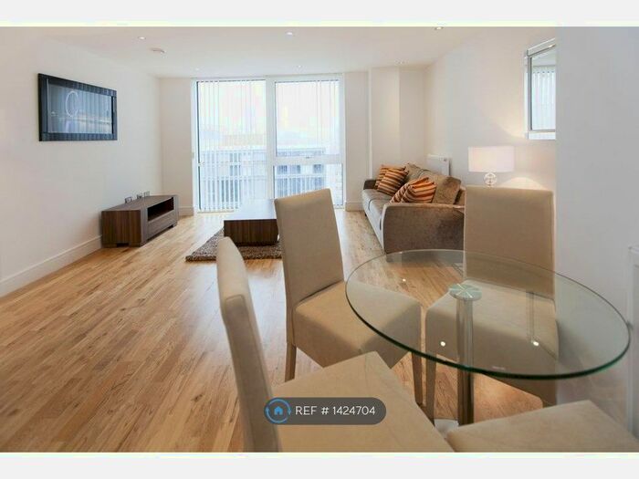 1 Bedroom Flat To Rent In Dowells Street, London, SE10