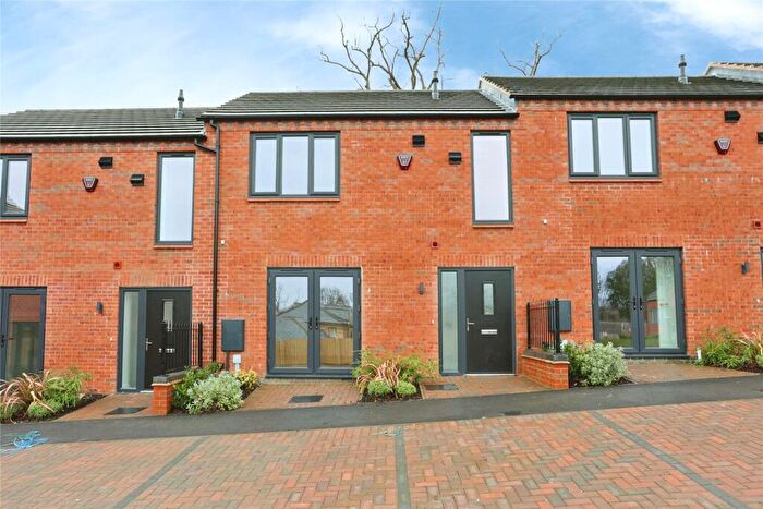 2 Bedroom Mews For Sale In Mable Close, Melton Mowbray, Leicestershire, LE13