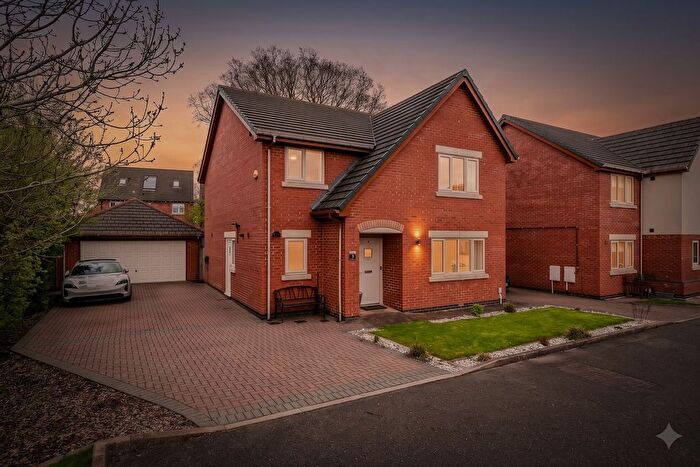 4 Bedroom Detached House For Sale In Buttermere Gardens, Charnock Richard, PR7