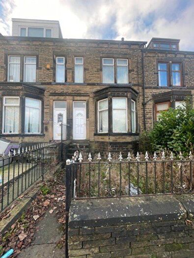 4 Bedroom Terraced House To Rent In Norman Lane, Idle, Bradford, BD2