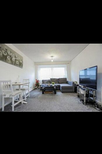 2 Bedroom Flat To Rent In Marlborough Road, Salford, M7