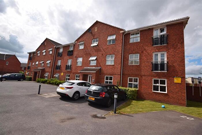 2 Bedroom Flat To Rent In Lynmouth House, Welland Road, Hilton, Derby, Derbyshire, DE65