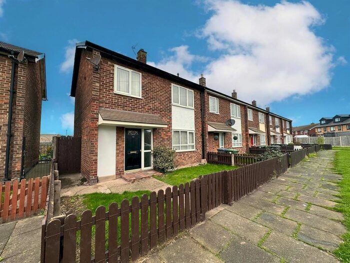 Houses for sale & to rent in CH46 1QG, Scoresby Road, Leasowe And