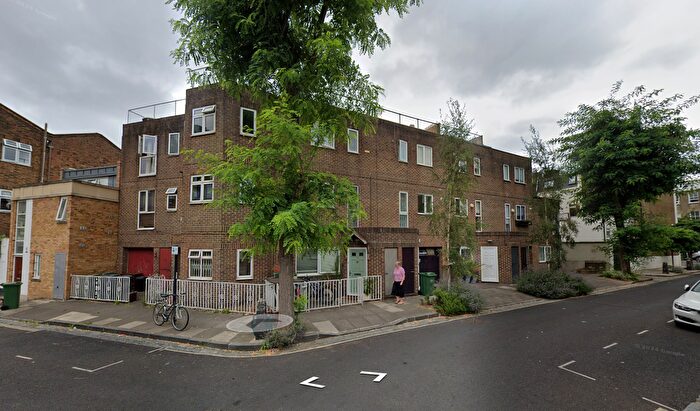 1 Bedroom Flat To Rent In Malden Place, London, NW5