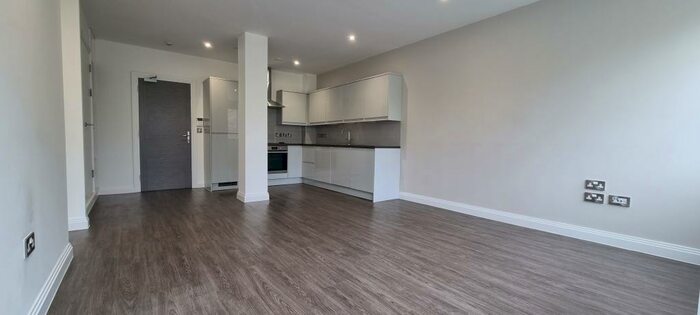 1 Bedroom Apartment To Rent In Lichfield Road, Sutton Coldfield, B74