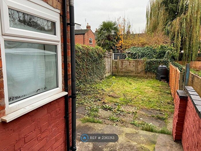 2 Bedroom End Of Terrace House To Rent In Northfield Street, Worcester, WR1